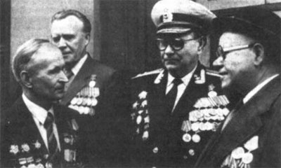 Встреча ветеранов Великой Отечественной войны. Первый слева - Б.Н. Малиновский (1980 г.)