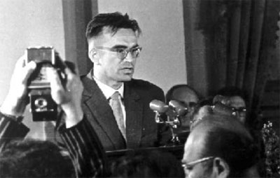 В.М.Глушков на пресс-конференции, 1964 г.