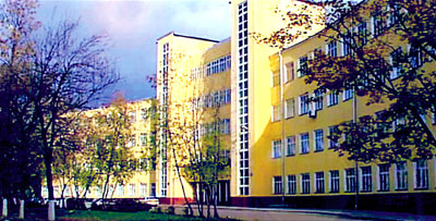 Здание Московского электротехнического института связи (МЭИС); теперь –
Московский технический университет связи и информатики (МТУСИ).