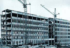 Construction of the laboratory building for  SIDEC, 1972.