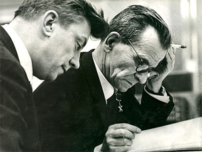 В.А. Мельников (слева) и С.А. Лебедев