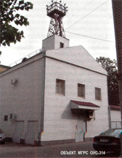 Здание  опорно-усилительной станции, обслуживающей 100—120 тысяч радиотрансляционных  точек