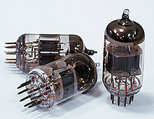 Радиолампы пальчиковой серии - первая продукция завода