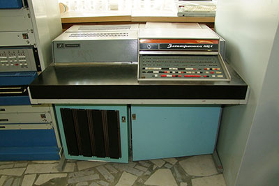 Мини-ЭВМ “Электроника НЦ-1”