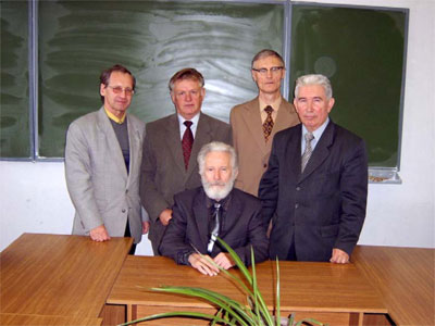 Б.Ф. Кирьянов с учениками: В.М. Кузнецов, В.И. Глова, В.М. Тарасов, В.А. Песошин